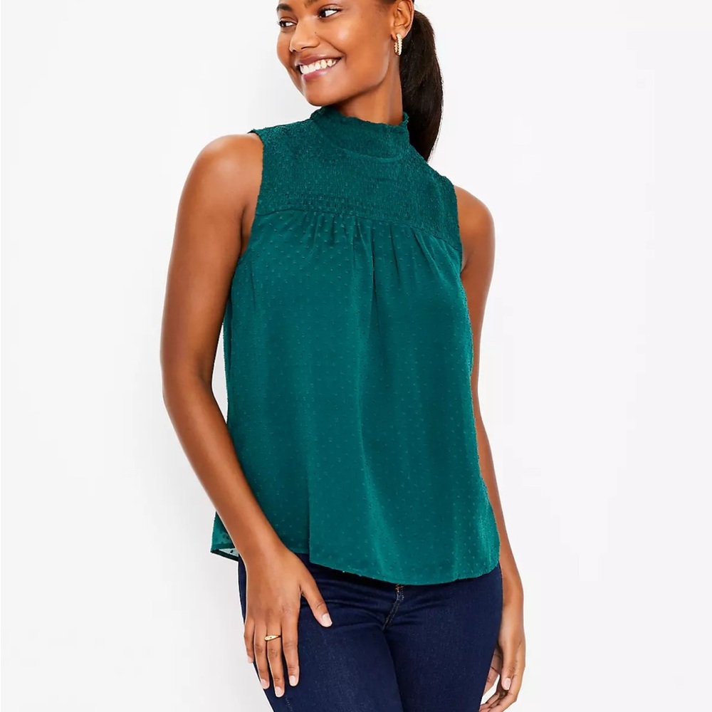 LOFT Petite XXSP Clip Dot Mock Neck Sleeveless Top Green
